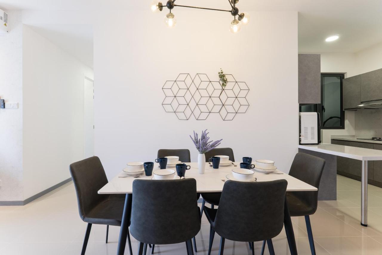 クアラルンプールContemporary United Point 6 Pax 现代风格 Desa Park & Mont Kiaraアパートメント エクステリア 写真